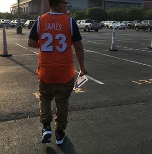 Meet your Posher, Joe